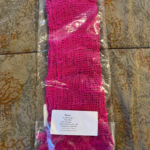 Ideeli Raspberry Raw Silk Scarf - Picture 2 of 2